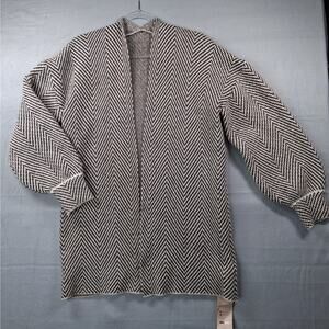 NWT Emily Rose Open Front Cardigan Sweater Women's Medium Gray White Chevron